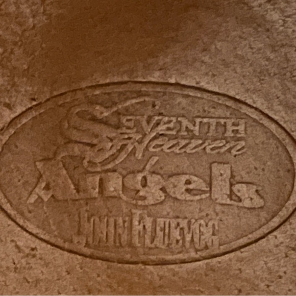 John Fluevog 7TH HEAVEN DERBY SWIRL
(6 EYE) CLASSIC DERBY BOOTS in Black Leather - Picture 12 of 13